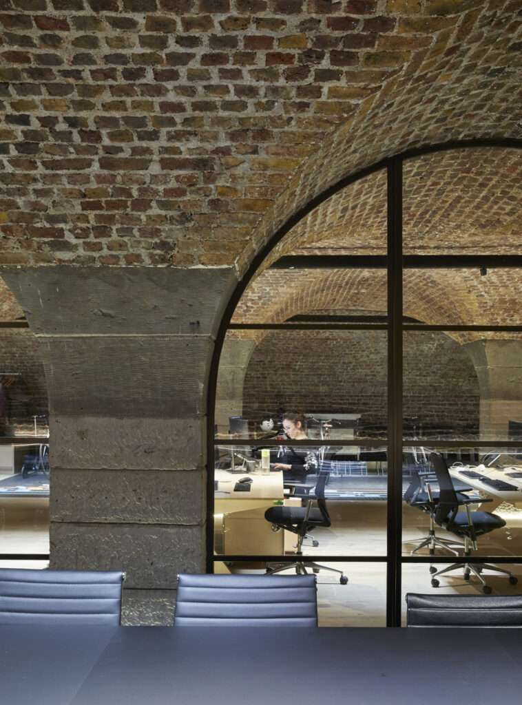 _89A5514_CopyrightPaulRiddle