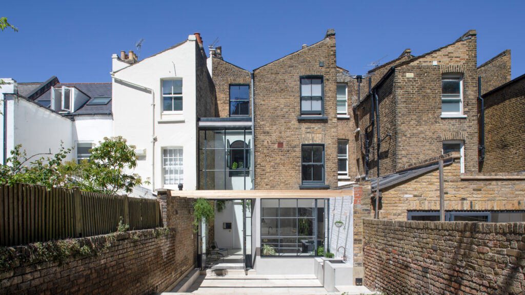 Hannington Rd 006 UR