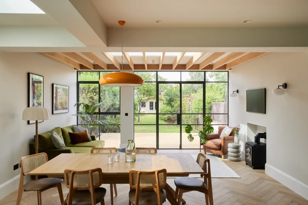 Studio Elephant - Wimbledon1715 Universal Rights